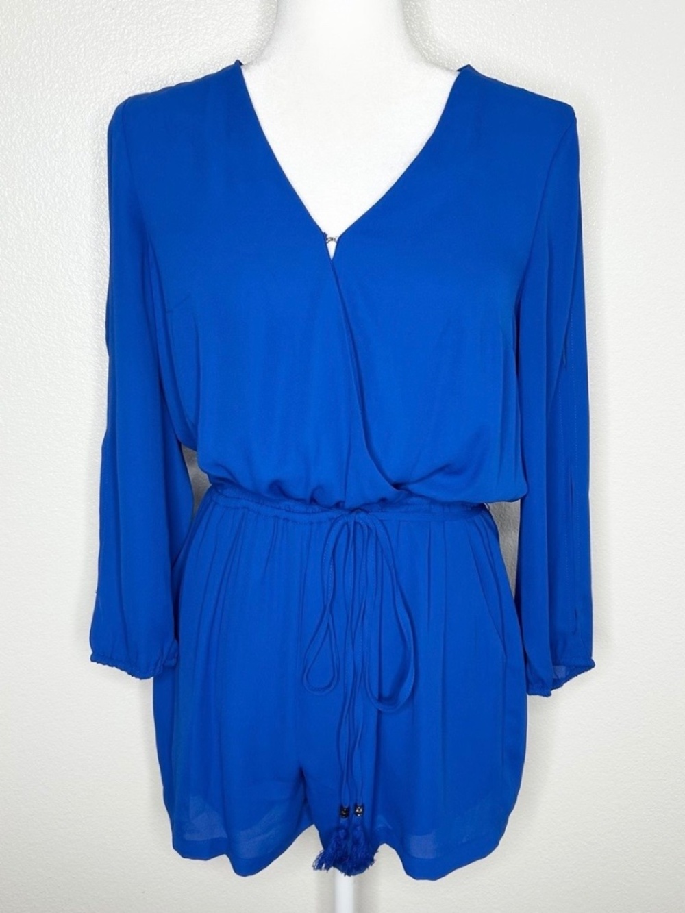 DR2 By Daniel Rainn Blue V-Neck Long Sleeve Romper Elastic Waist Size S EUC